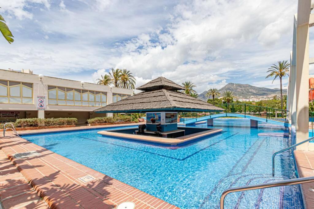 797 Holiday Rentals- Precioso Piso Con Vistas Al Jardin En Benalbeach 베날마데나코스타 외부 사진