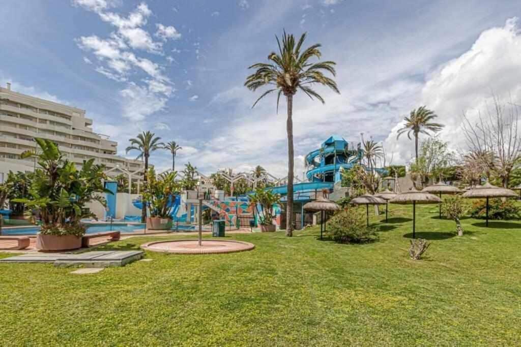 797 Holiday Rentals- Precioso Piso Con Vistas Al Jardin En Benalbeach 베날마데나코스타 외부 사진