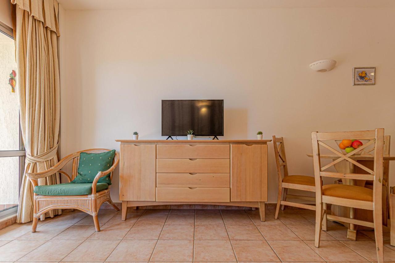 797 Holiday Rentals- Precioso Piso Con Vistas Al Jardin En Benalbeach 베날마데나코스타 외부 사진