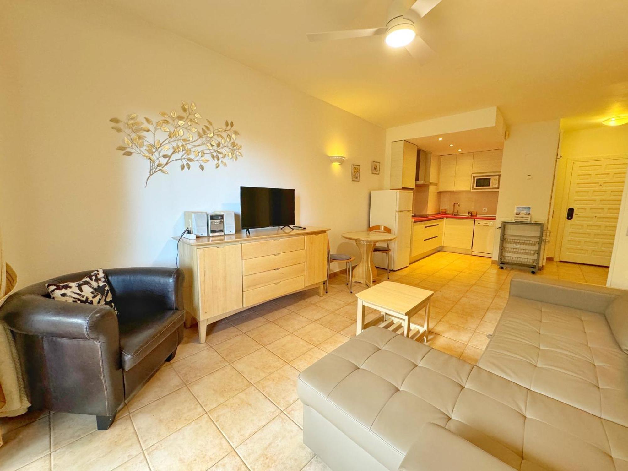 797 Holiday Rentals- Precioso Piso Con Vistas Al Jardin En Benalbeach 베날마데나코스타 외부 사진